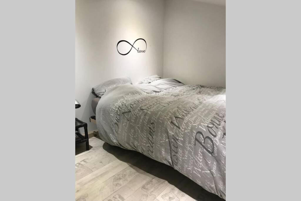 Loft Exceptionnel A Wepion Avec Jacuzzi Exterieur L Ete Et Cabine Infrarouge Exterior foto